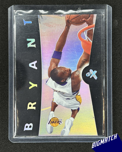 KOBE BRYANT - 2006 FLEER EX NBA