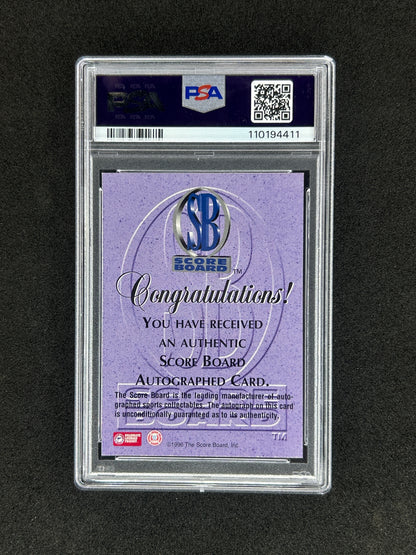 KOBE BRYANT - 1996 SCORE BOARD AUTOGRAPHED COLLECTION AUTO. COLL-GOLD - PSA 8 - AUTO 9