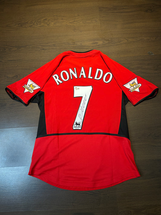 CRISTIANO RONALDO - 2006-07 #7 MANCHESTER UNITED SIGNED JERSEY WITH BECKET