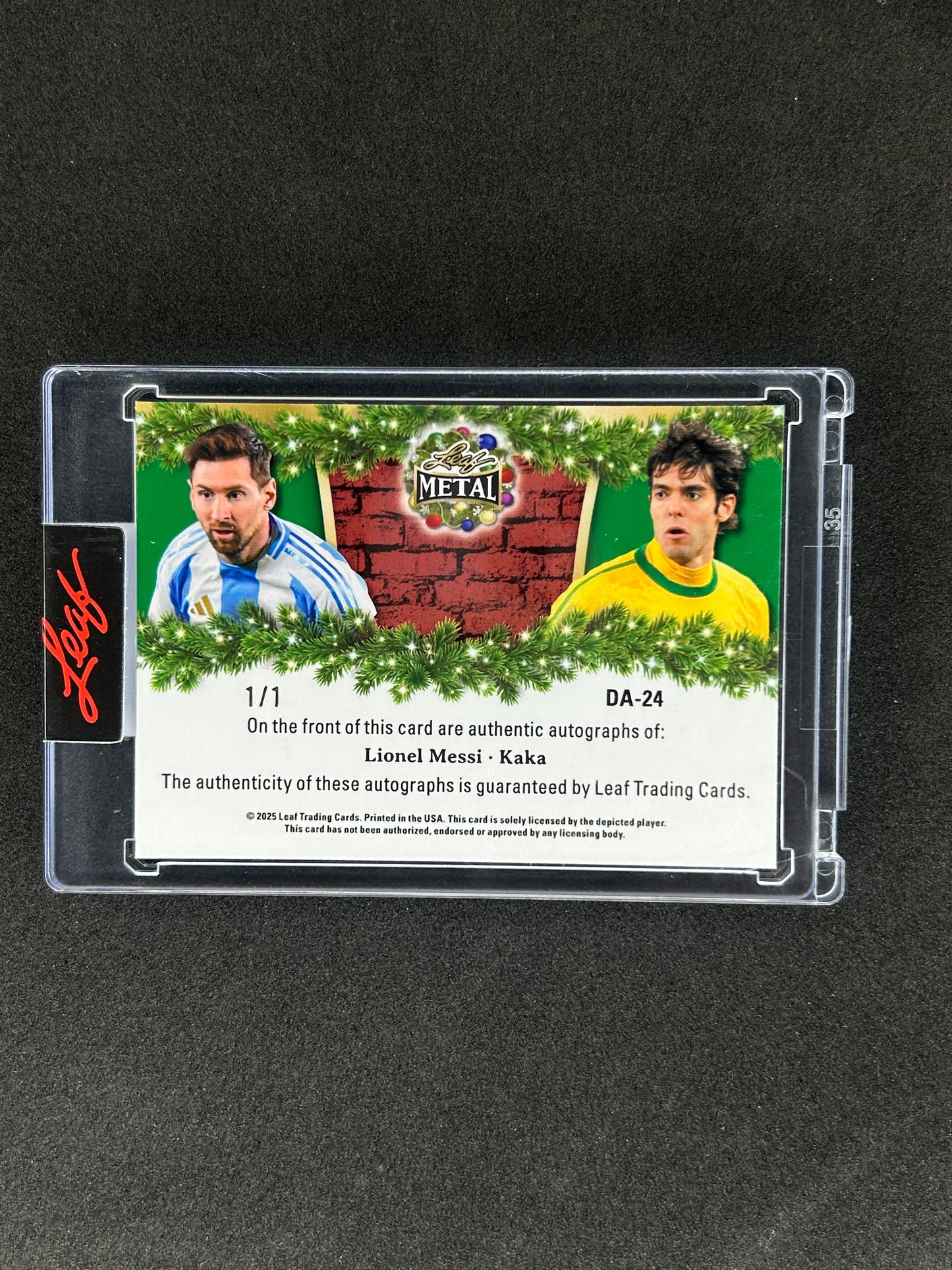 LIONEL MESSI/KAKA - 2025 LEAF METAL #DA-24 AUTO