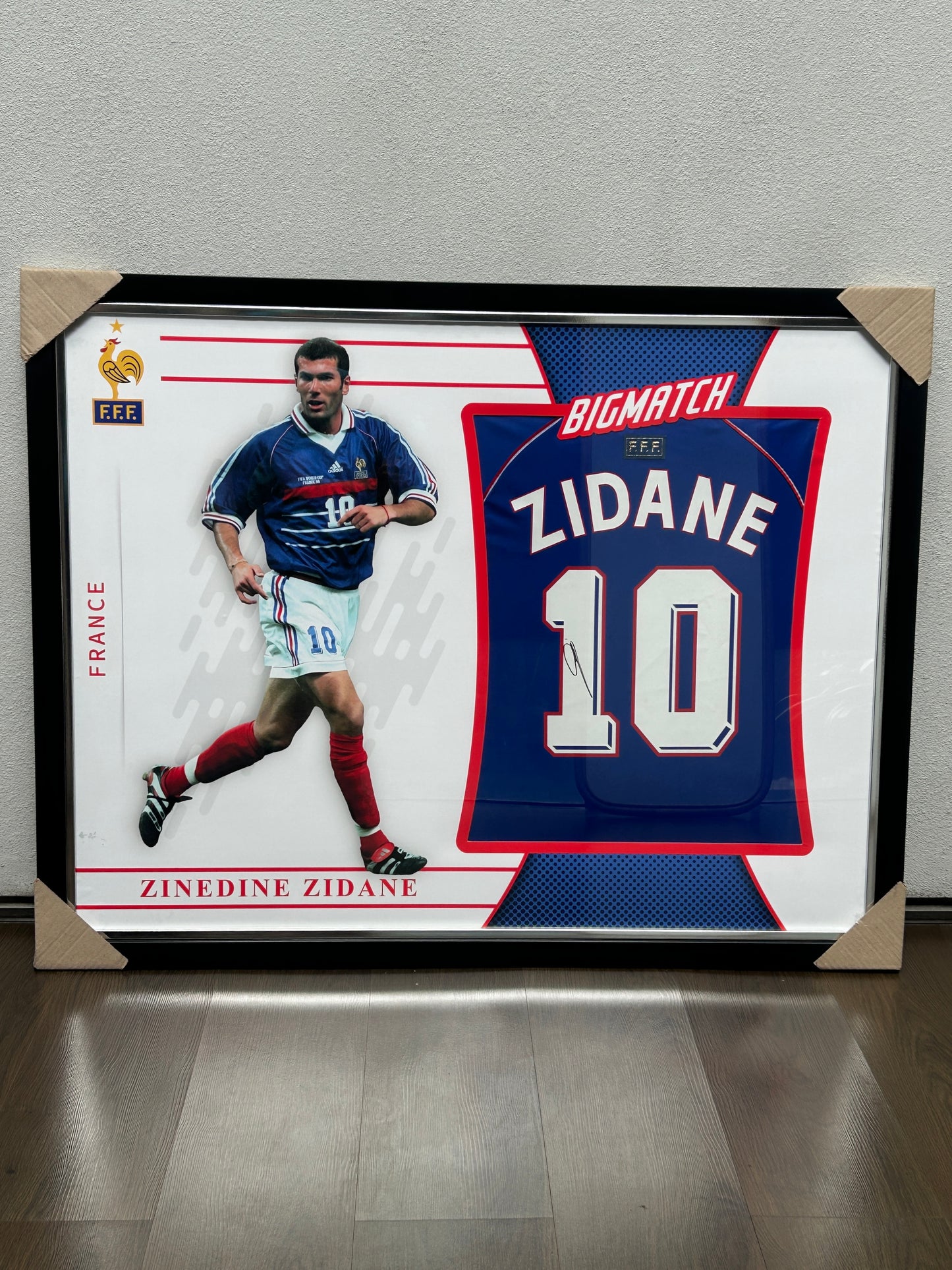 ZINEDINE ZIDANE BACK SIGNED FRANCE 1998 HOME SHIRT