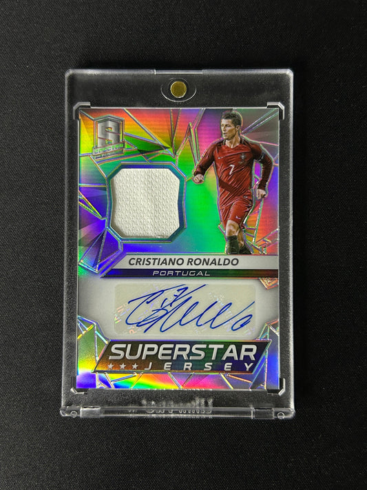CRISTIANO RONALDO - 2016-17 PANINI - SUPERSTAR JERSEY #SU-CR7 /30 AUTO