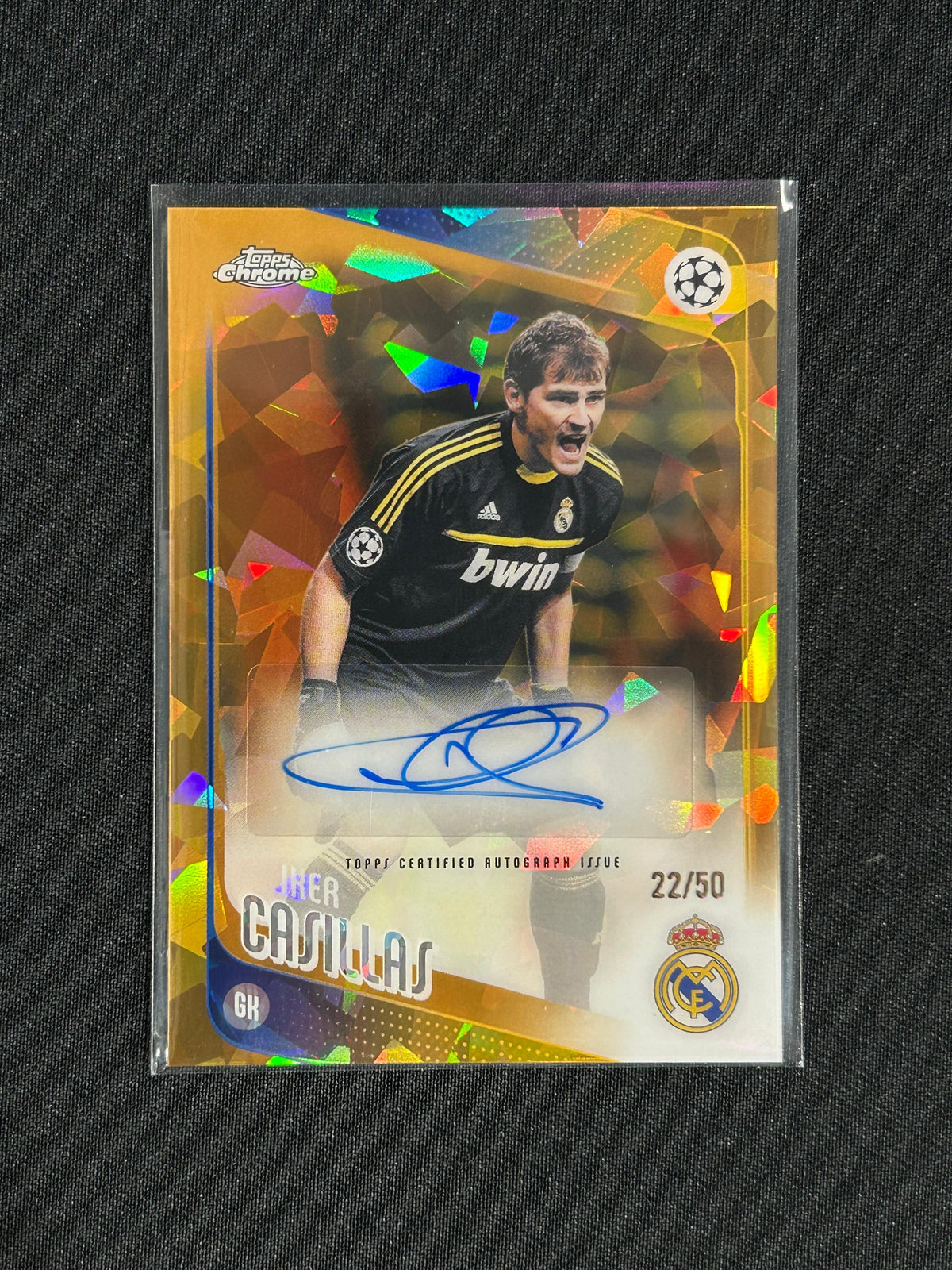 Iker Casillas  - 2025/26 Topps Chrome Sapphire Legends Auto Gold Refractor #CLA-IC /50
