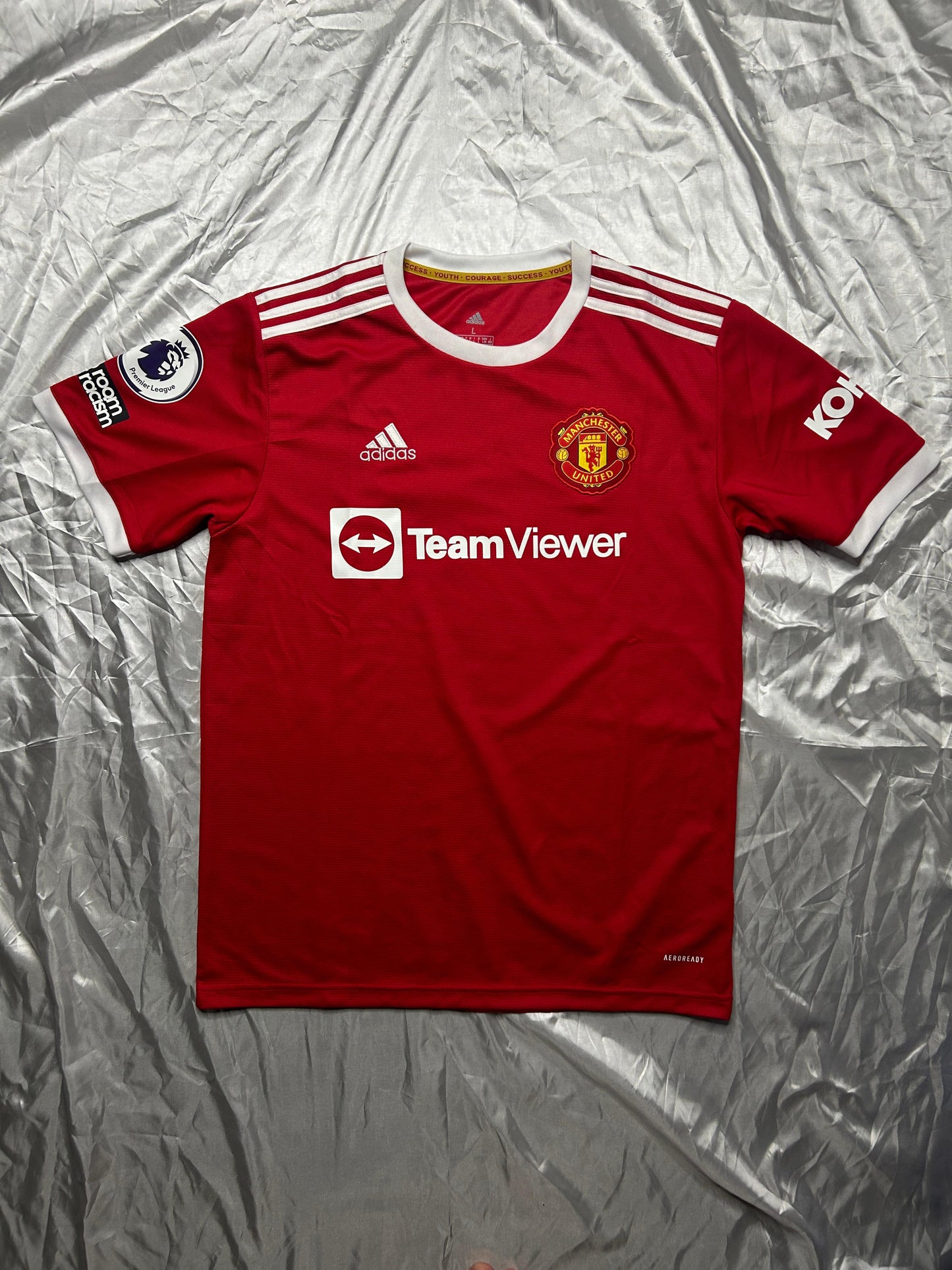 Cristiano Ronaldo Signed Jersey With Beckett COA