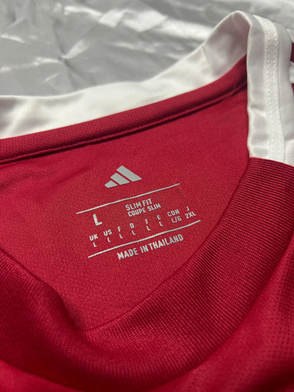 Liverpool Hand Signed Team Jersey Adidas 2025/2026