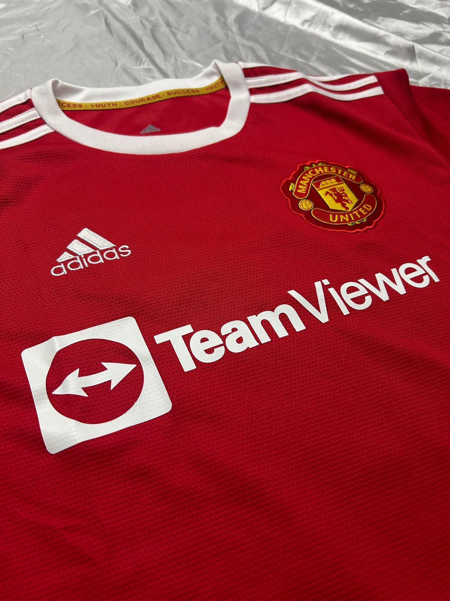 Cristiano Ronaldo Signed Jersey With Beckett COA