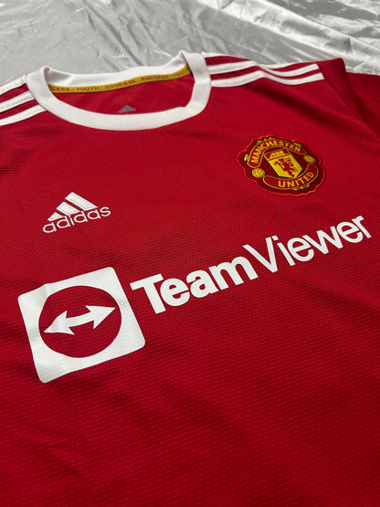 Cristiano Ronaldo Signed Jersey With Beckett COA